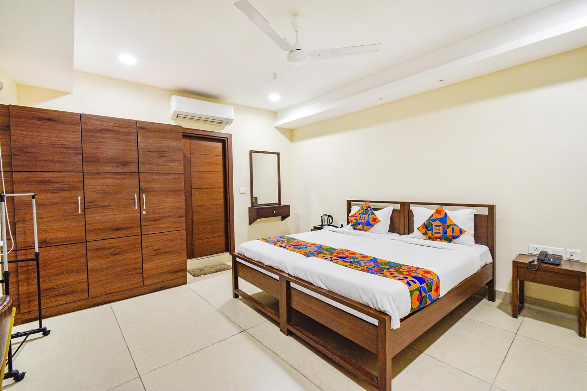 Fabhotel Prime Am Suites - Nr Yashoda Hospitals - Secunderabad Haidarábád Kültér fotó