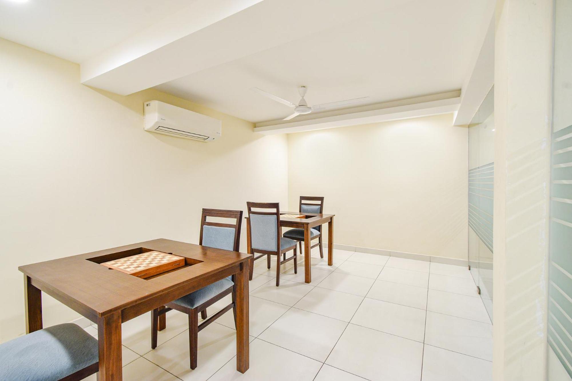 Fabhotel Prime Am Suites - Nr Yashoda Hospitals - Secunderabad Haidarábád Kültér fotó