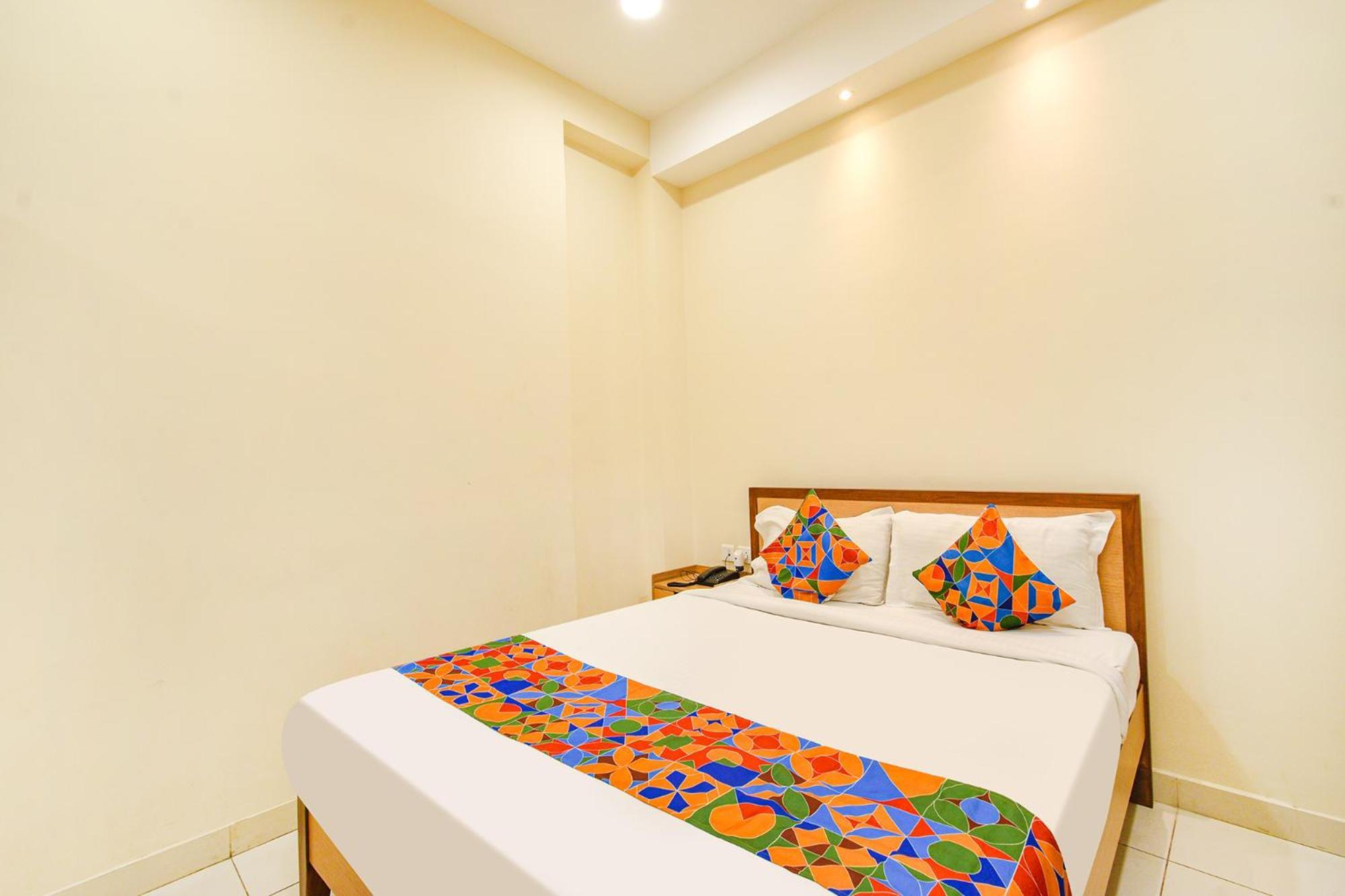 Fabhotel Prime Am Suites - Nr Yashoda Hospitals - Secunderabad Haidarábád Kültér fotó